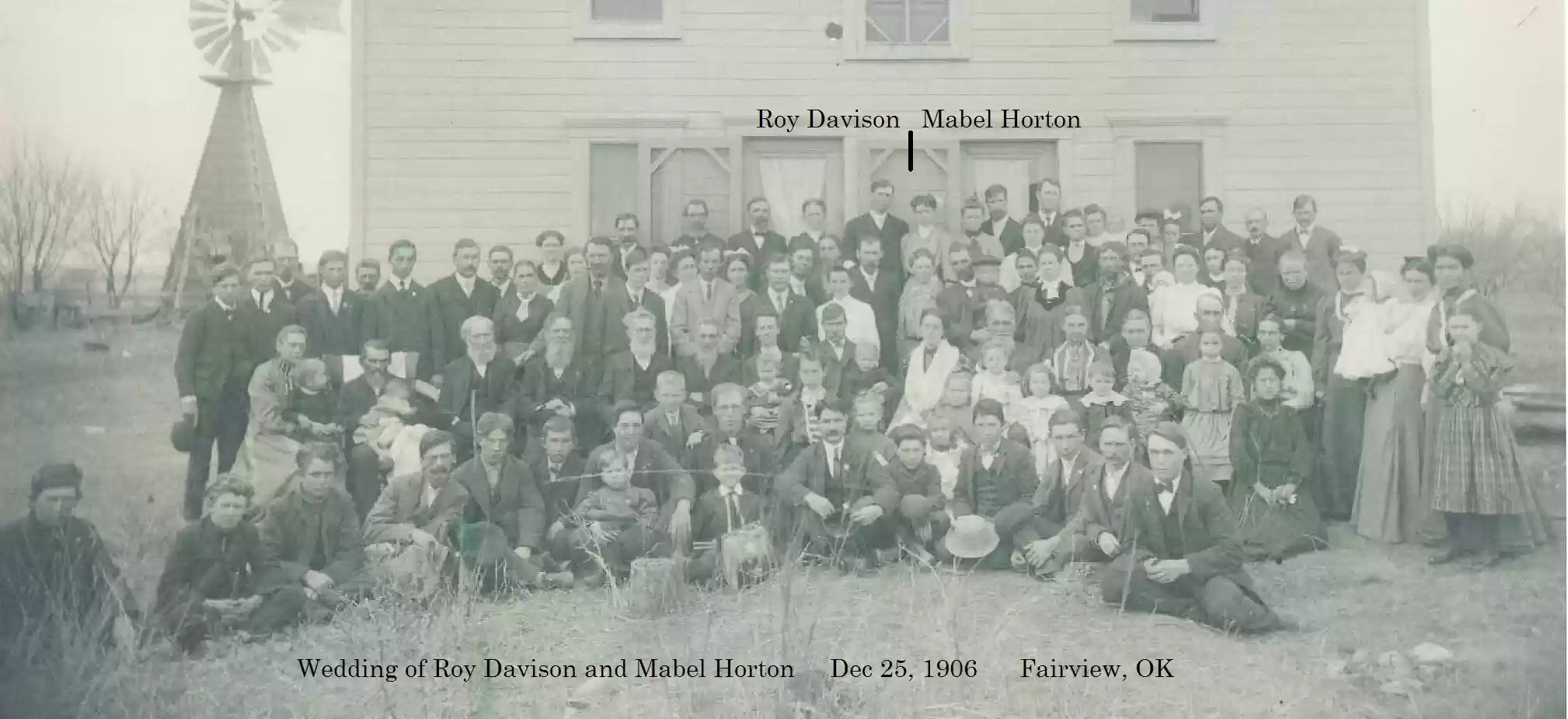 Roy [his son] & Mabel Davison Wedding Family Portrait Fairview OK, Dec 25, 1906.Parents on each side of bridge and groom center back row